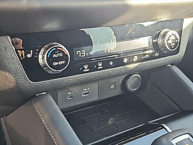 2025 Mitsubishi Outlander PHEV SE S-AWC