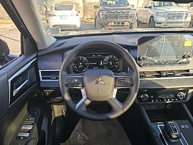 2025 Mitsubishi Outlander PHEV SE S-AWC