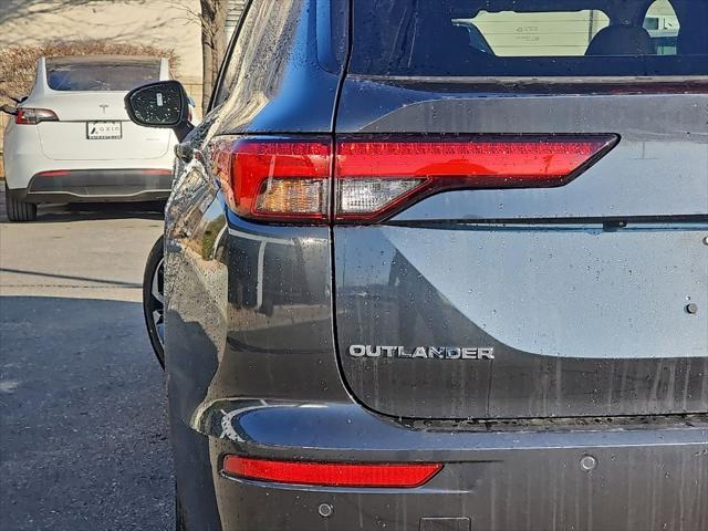 2025 Mitsubishi Outlander PHEV SE S-AWC
