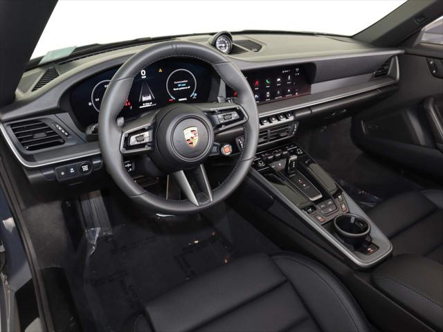 2025 Porsche 911 Carrera Cabriolet