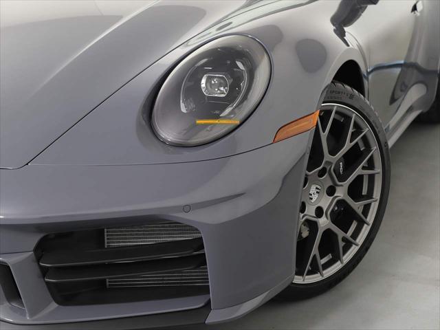 2025 Porsche 911 Carrera Cabriolet