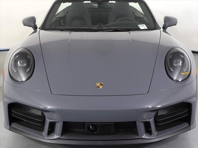 2025 Porsche 911 Carrera Cabriolet