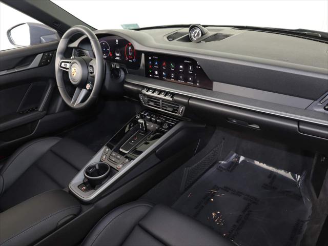 2025 Porsche 911 Carrera Cabriolet