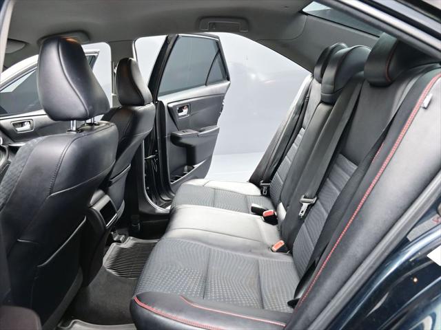 2015 Toyota Camry SE
