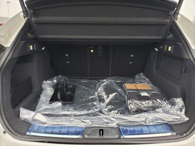2025 Jaguar F-PACE R-Dynamic S P400 AWD Automatic