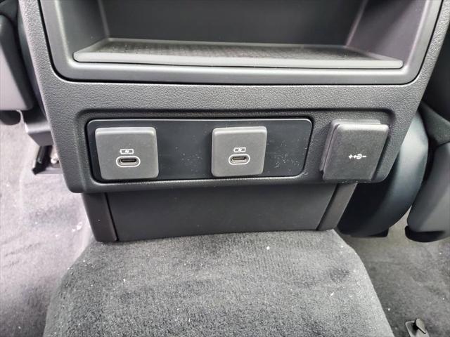 2025 Jaguar F-PACE R-Dynamic S P400 AWD Automatic