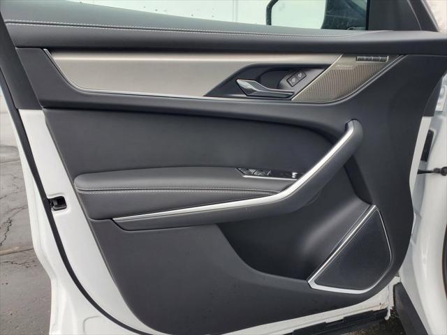 2025 Jaguar F-PACE R-Dynamic S P400 AWD Automatic