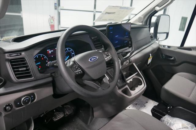 2024 Ford Transit Cutaway Base