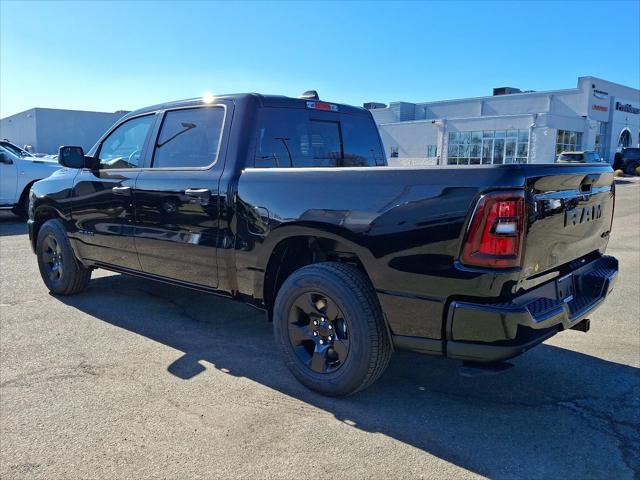 2025 RAM Ram 1500 RAM 1500 TRADESMAN CREW CAB 4X4 57 BOX