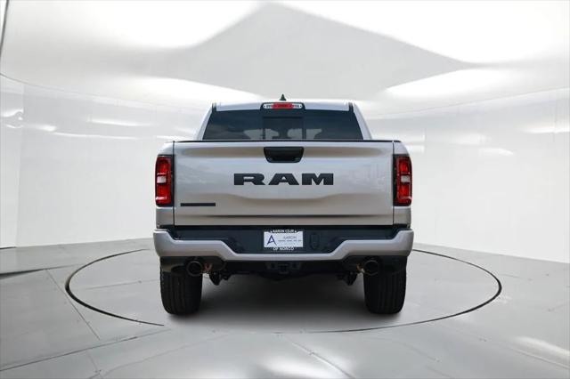 2025 RAM Ram 1500 RAM 1500 BIG HORN CREW CAB 4X2 57 BOX