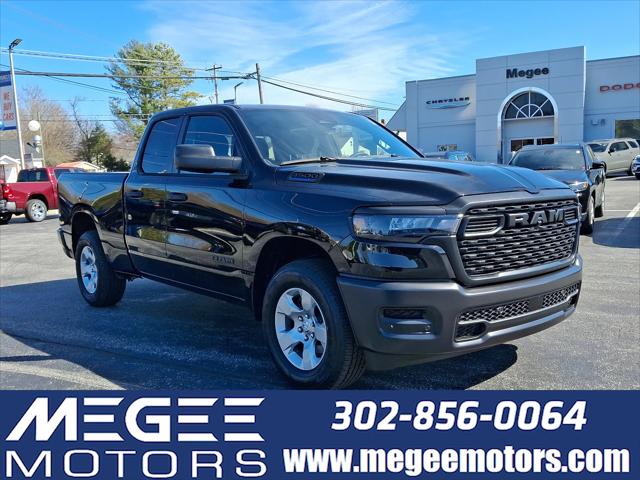 2025 RAM Ram 1500 RAM 1500 TRADESMAN QUAD CAB 4X4 64 BOX