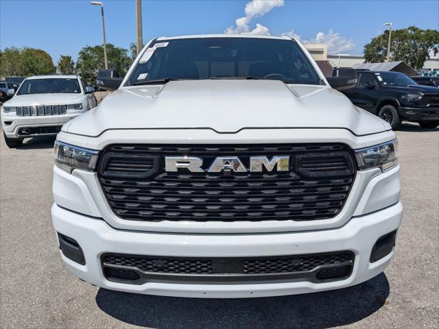 2025 RAM Ram 1500 RAM 1500 BIG HORN CREW CAB 4X2 57 BOX