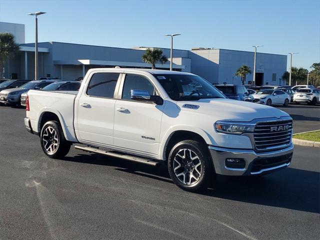 2025 RAM Ram 1500 RAM 1500 LARAMIE CREW CAB 4X4 57 BOX