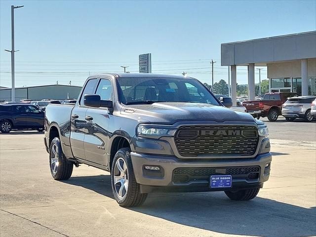 2025 RAM Ram 1500 RAM 1500 TRADESMAN QUAD CAB 4X4 64 BOX