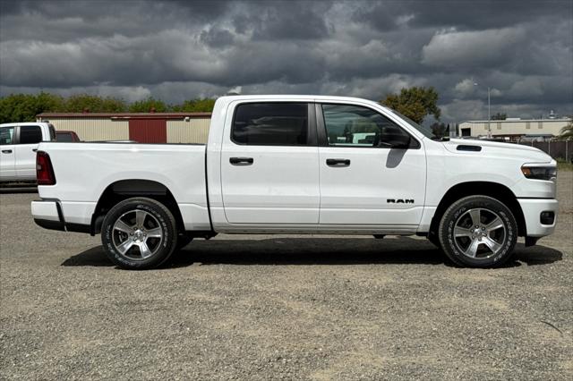 2025 RAM Ram 1500 RAM 1500 TRADESMAN CREW CAB 4X4 57 BOX