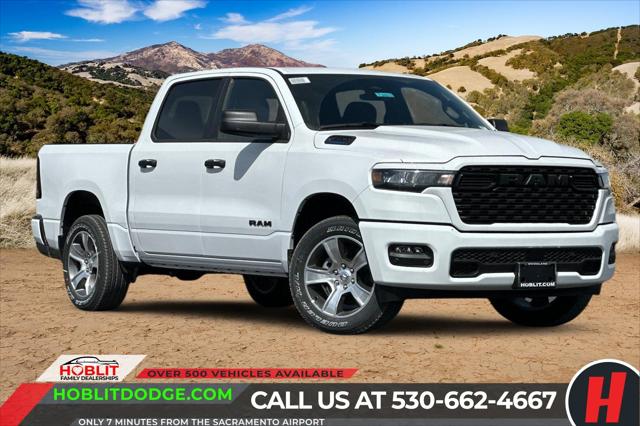 2025 RAM Ram 1500 RAM 1500 TRADESMAN CREW CAB 4X4 57 BOX