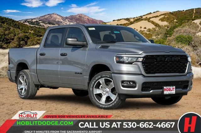 2025 RAM Ram 1500 RAM 1500 TRADESMAN CREW CAB 4X4 57 BOX