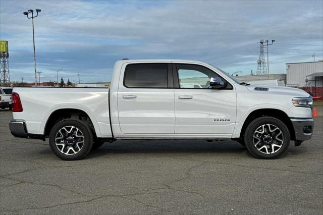 2025 RAM Ram 1500 RAM 1500 LARAMIE CREW CAB 4X4 57 BOX