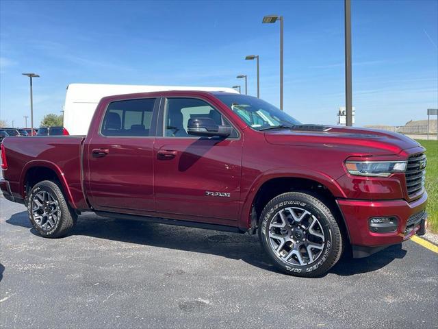 2025 RAM Ram 1500 RAM 1500 LARAMIE CREW CAB 4X4 57 BOX