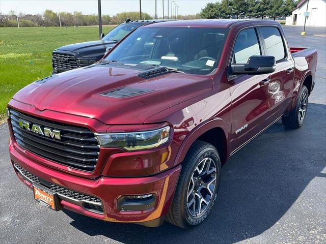 2025 RAM Ram 1500 RAM 1500 LARAMIE CREW CAB 4X4 57 BOX