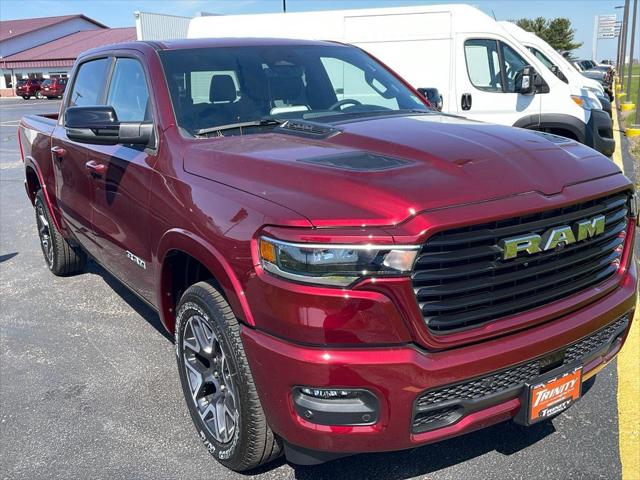 2025 RAM Ram 1500 RAM 1500 LARAMIE CREW CAB 4X4 57 BOX