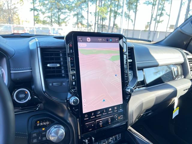 2025 RAM Ram 1500 RAM 1500 LIMITED CREW CAB 4X4 57 BOX