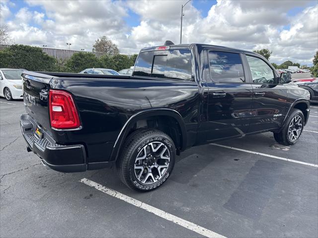 2025 RAM Ram 1500 RAM 1500 LARAMIE CREW CAB 4X2 57 BOX