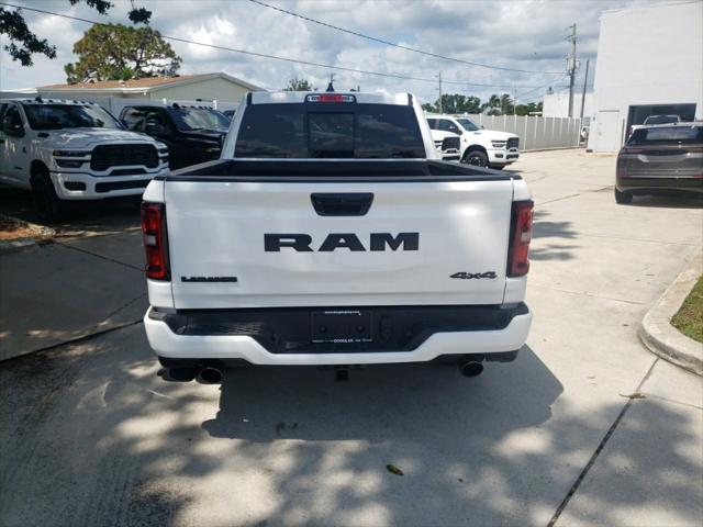 2025 RAM Ram 1500 RAM 1500 LARAMIE CREW CAB 4X4 64 BOX