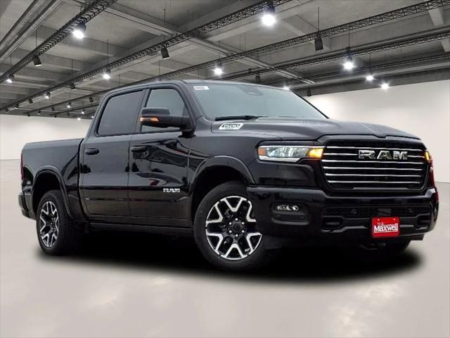 2025 RAM Ram 1500 RAM 1500 LARAMIE CREW CAB 4X4 57 BOX
