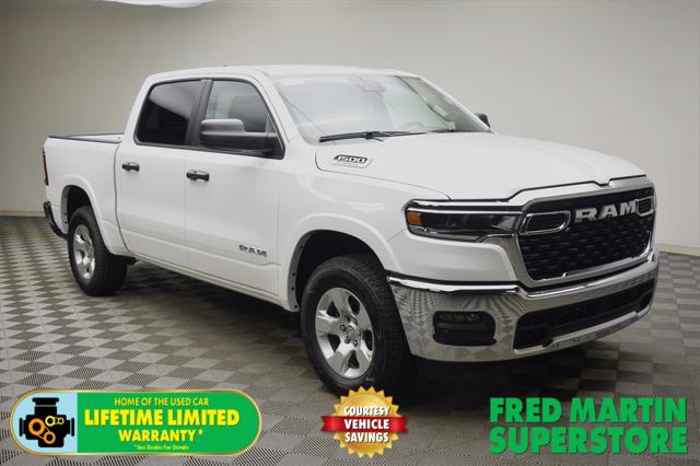 2025 RAM Ram 1500 RAM 1500 BIG HORN CREW CAB 4X4 57 BOX