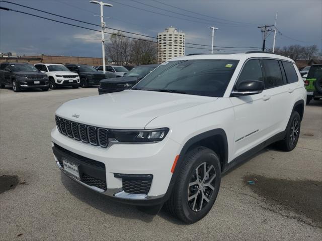 2025 Jeep Grand Cherokee GRAND CHEROKEE L LIMITED 4X4