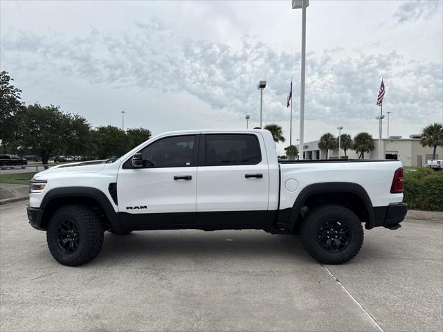 2025 RAM Ram 1500 RAM 1500 RHO CREW CAB 4X4 57 BOX