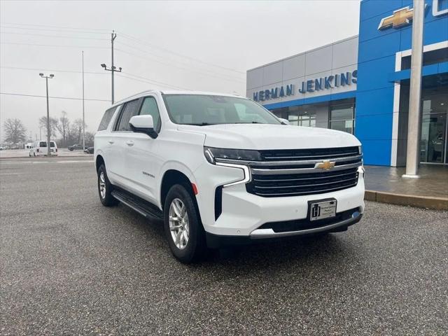 2023 Chevrolet Suburban 4WD LT