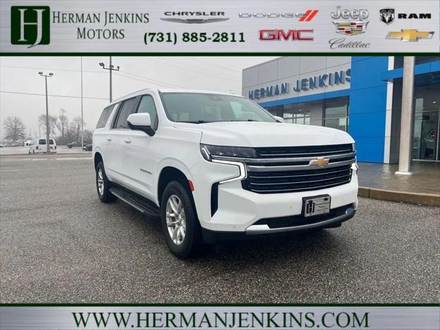 2023 Chevrolet Suburban 4WD LT