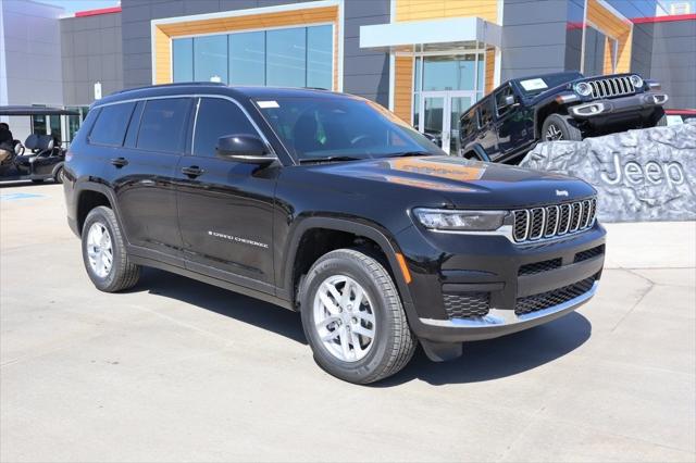 2025 Jeep Grand Cherokee GRAND CHEROKEE L LAREDO X 4X4