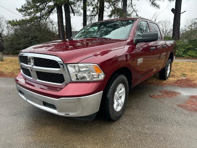 2022 RAM 1500 Classic SLT Crew Cab 4x4 57 Box