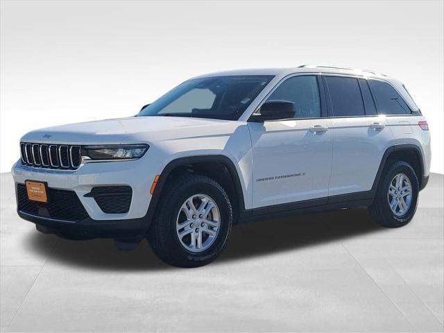 2023 Jeep Grand Cherokee Laredo 4x4