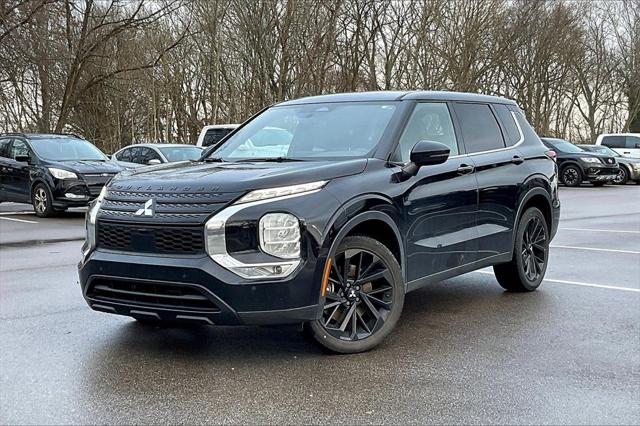 2022 Mitsubishi Outlander Black Edition S-AWC