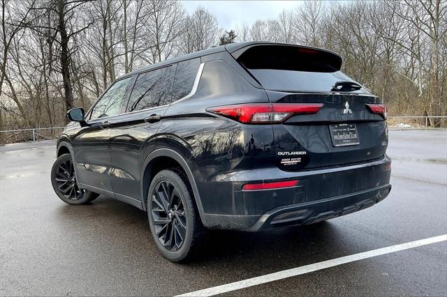 2022 Mitsubishi Outlander Black Edition S-AWC