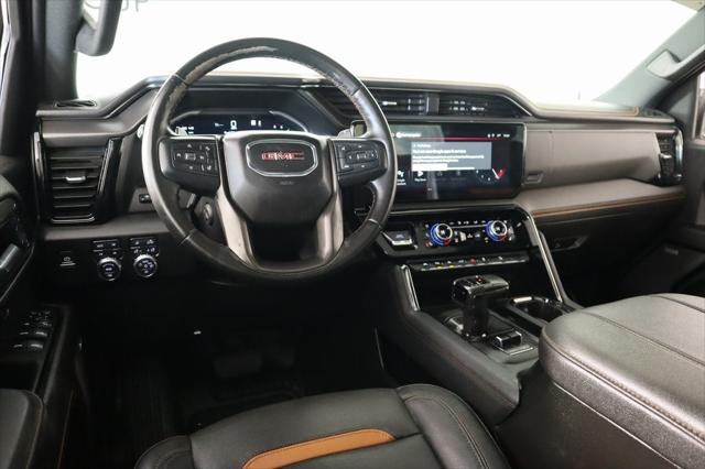 2023 GMC Sierra 1500 4WD Crew Cab Short Box AT4