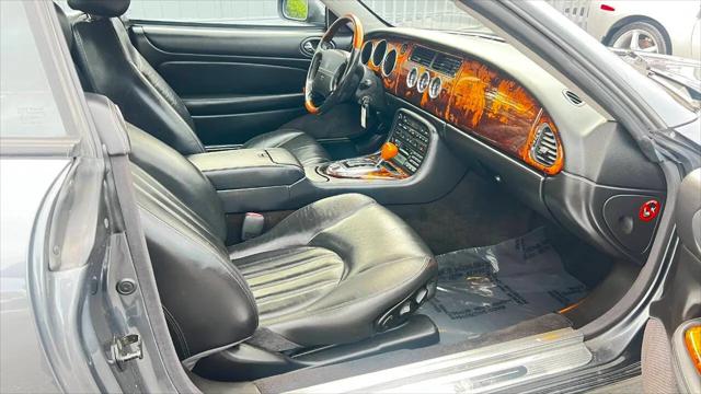 2005 Jaguar XK8 Standard