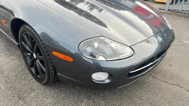2005 Jaguar XK8 Standard