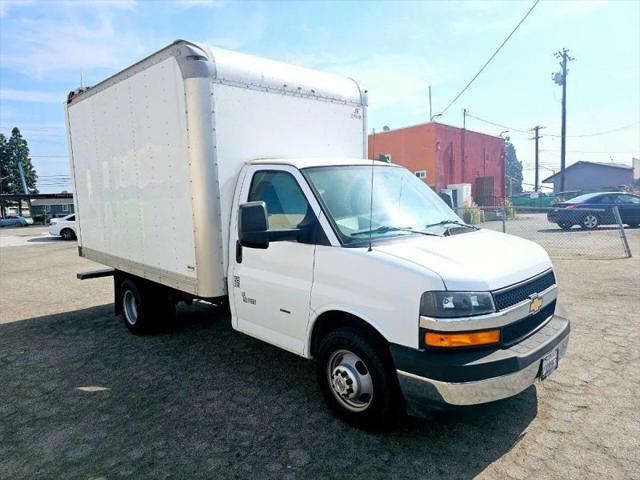 2019 Chevrolet Express Cutaway 4500 Work Van