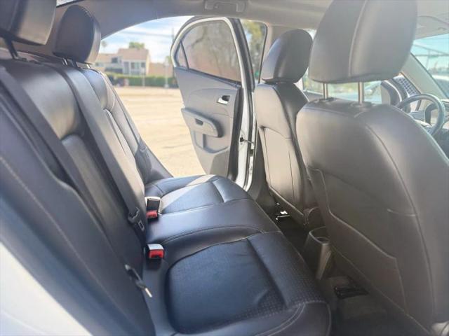 2017 Chevrolet Sonic Premier Auto