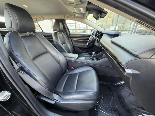 2021 Mazda Mazda3 Select