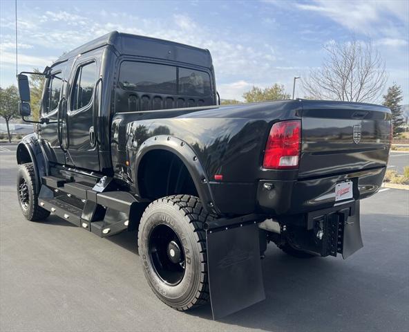 2015 Freightliner P4xl SPORTCHASSIS