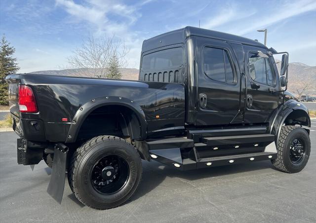 2015 Freightliner P4xl SPORTCHASSIS
