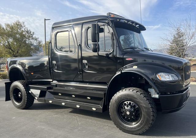 2015 Freightliner P4xl SPORTCHASSIS