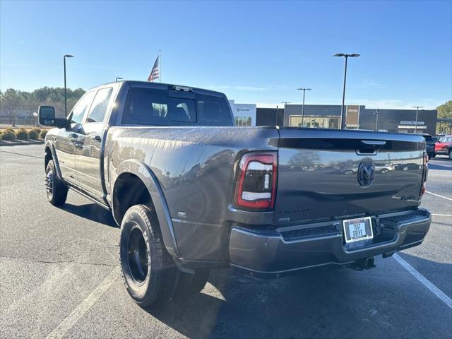 2024 RAM Ram 3500 RAM 3500 LIMITED CREW CAB 4X4 8 BOX