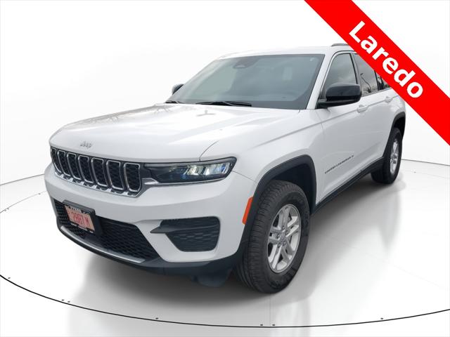 2024 Jeep Grand Cherokee Laredo 4x4